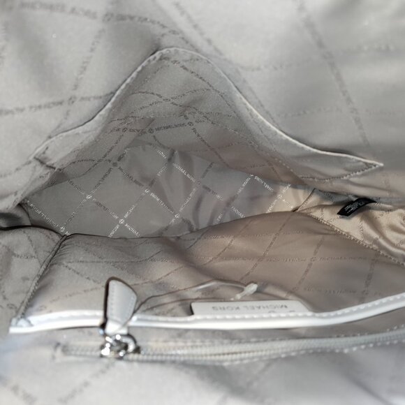 Michael Kors Dallas Medium Backpack - Picture 5 of 5